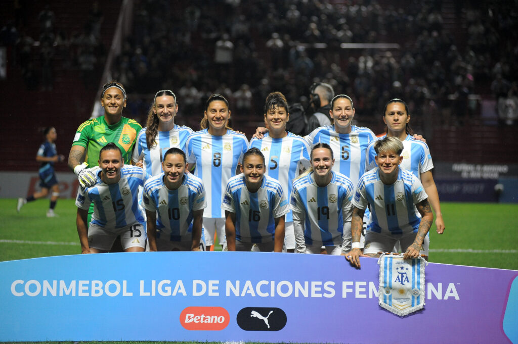 Deporte Eliminatorias Fifa Mundial Femenino 2027 Argentina le gano a Paraguay 3-1 en el Estadio Dego Armando Maradona. 23-10-25 Foto Paola Lara (1)